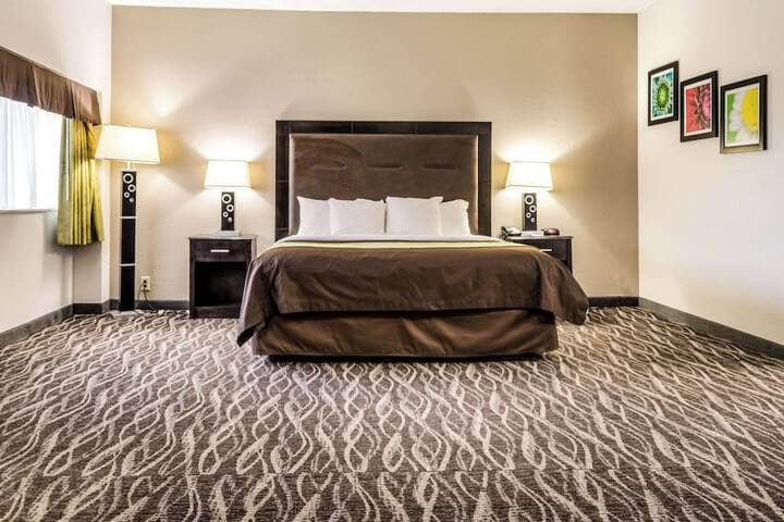 Room 14 of 48